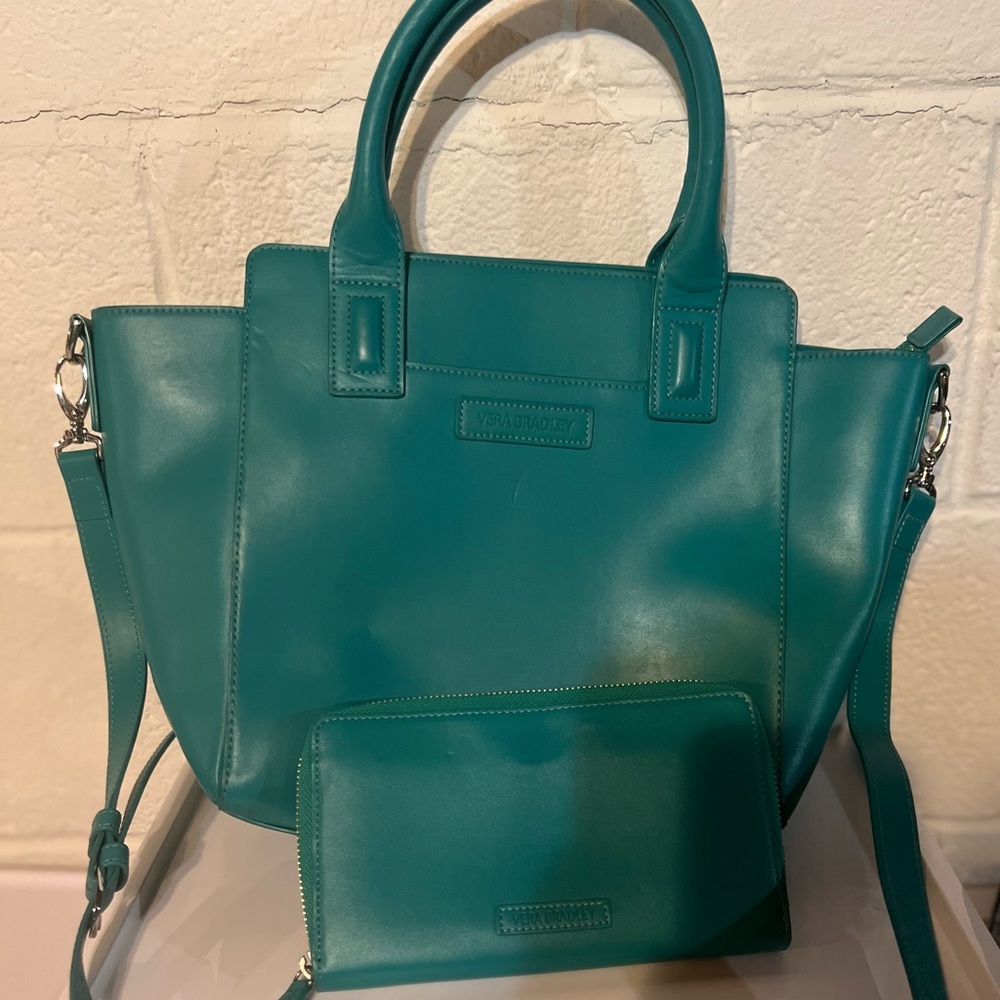 Beautiful turquoise leather Vera Bradley purse and wallet!